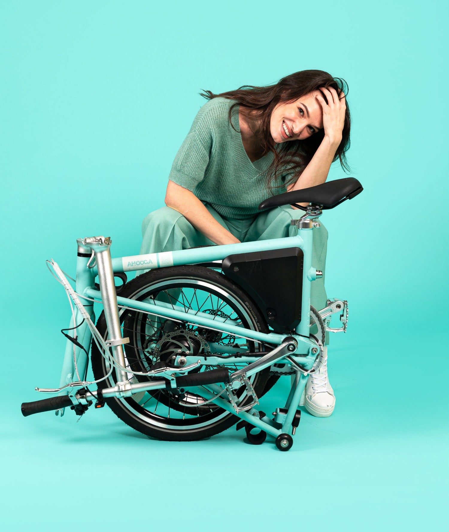 Votre<span class="text-pink-dark"> compagnon</span> de route.